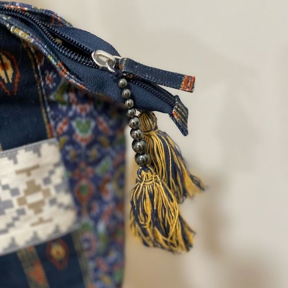 Free People Basel Tassel Patchwork Tote In Southwestern Pattern NWOT - Picture 6 of 10